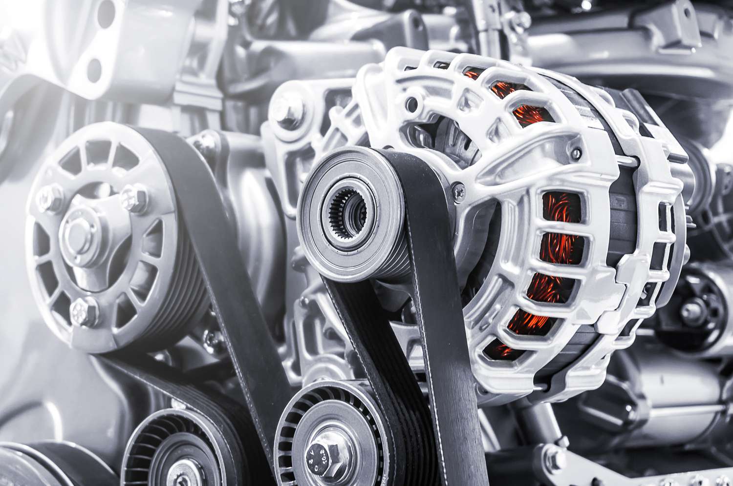 Свистит ремень генератора: главные причины, диагностика и что делать