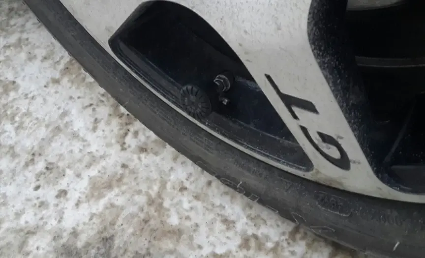 Причини спрацювання TPMS при зниженні температури повітря