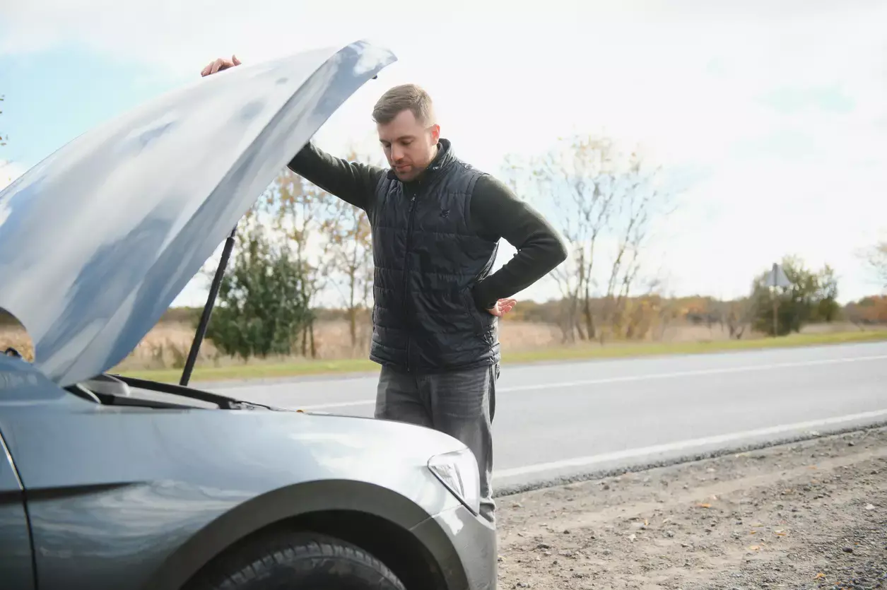 Діагностика автомобіля якщо двигун продовжує працювати після вимкнення запалювання